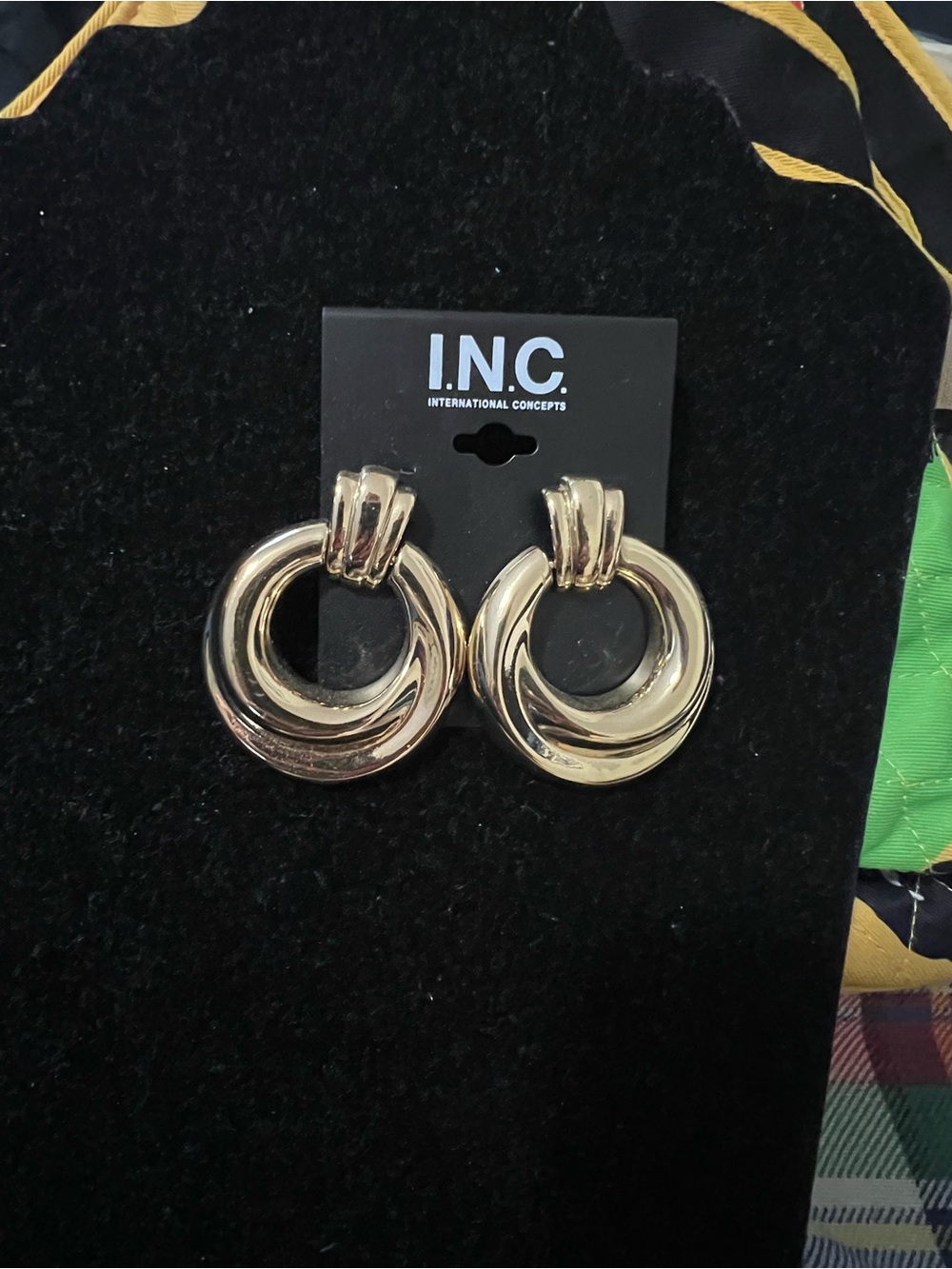 INC International Concepts Shiny Gold-Tone Interlocked Hoop Earrings